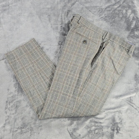 Hart Schaffner Marx Other - Hart Schaffner Marx Pants Mens 36 Gray Wool Prince of Wales Check Business